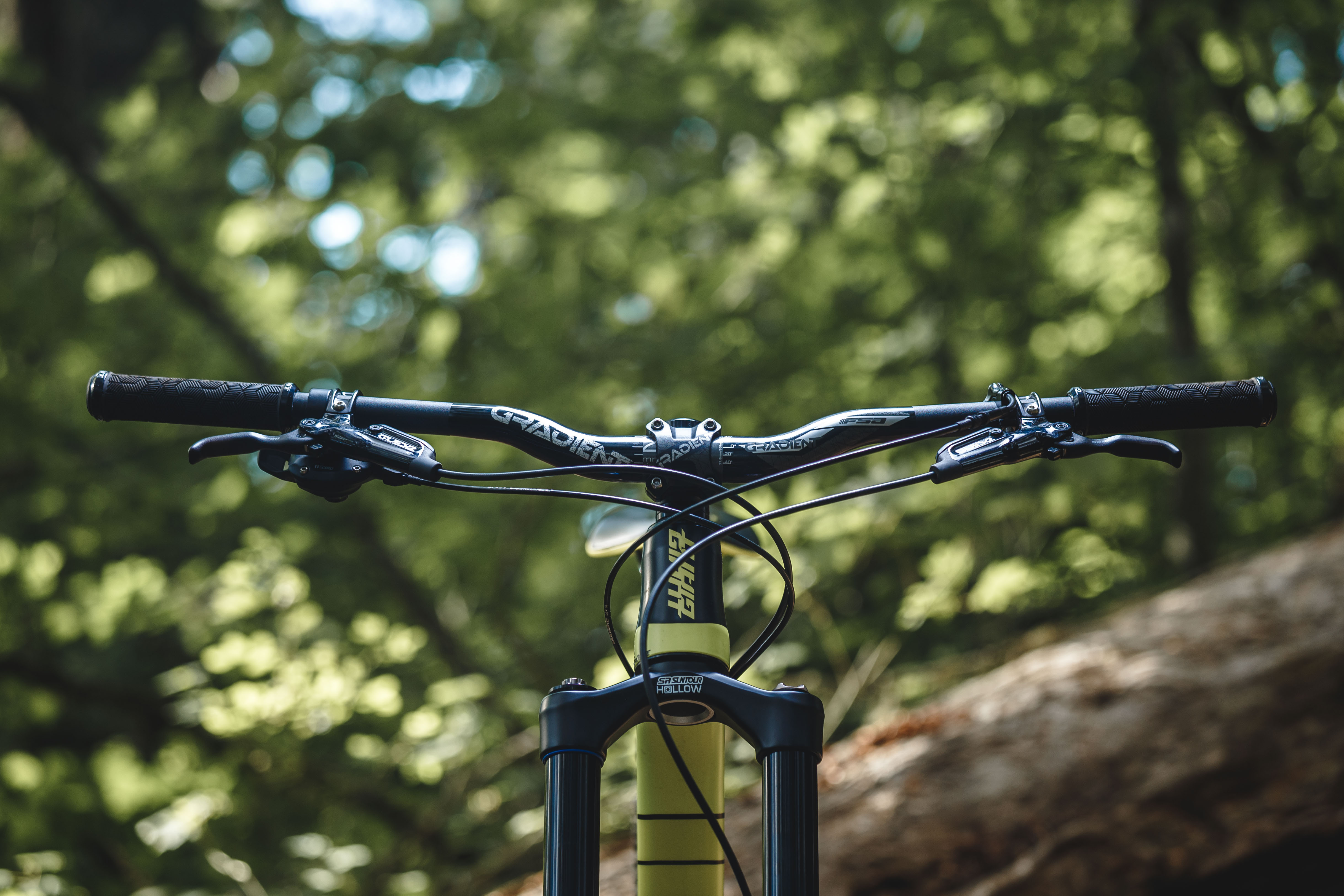 GET THE PERFECT COCKPIT FOR YOUR MTB STYLE