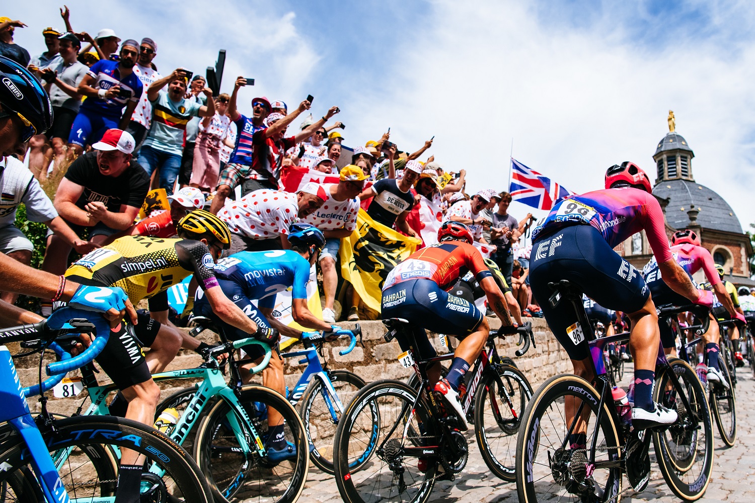 The TDF peloton on Grammont (ph. Gruber)