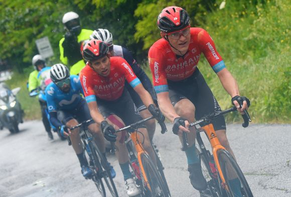 Mohorin and Mader planned the breakaway with tubeless-ready wheels.